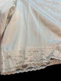 Vanity Fair Nylon Bloomers Pettipants Slip Women's Medium Nylon White Vtg