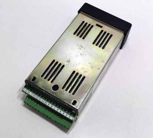 Watlow Anafaze CLS204 88-30500-500 Rev :J Temperature Controller - Picture 8 of 8