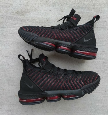 lebron james 16 basketball shoes