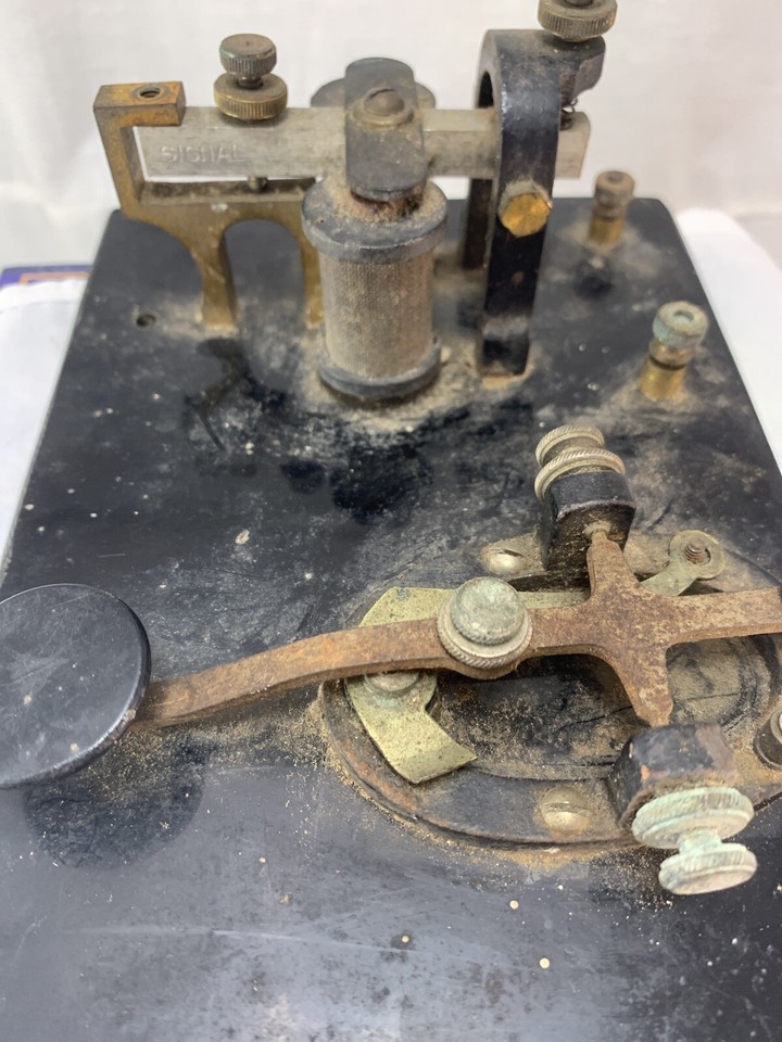 Vintage Morse Code Telegraph transmitter Machine - Made by Signal ...