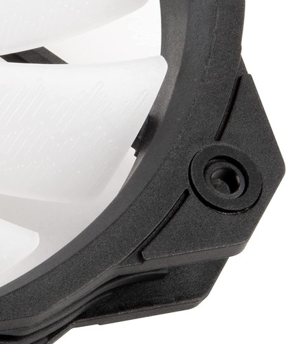 Silverstone Shark Force 160 ARGB Performance Enhanced 160mm PWM ARGB Fan - Picture 5 of 9