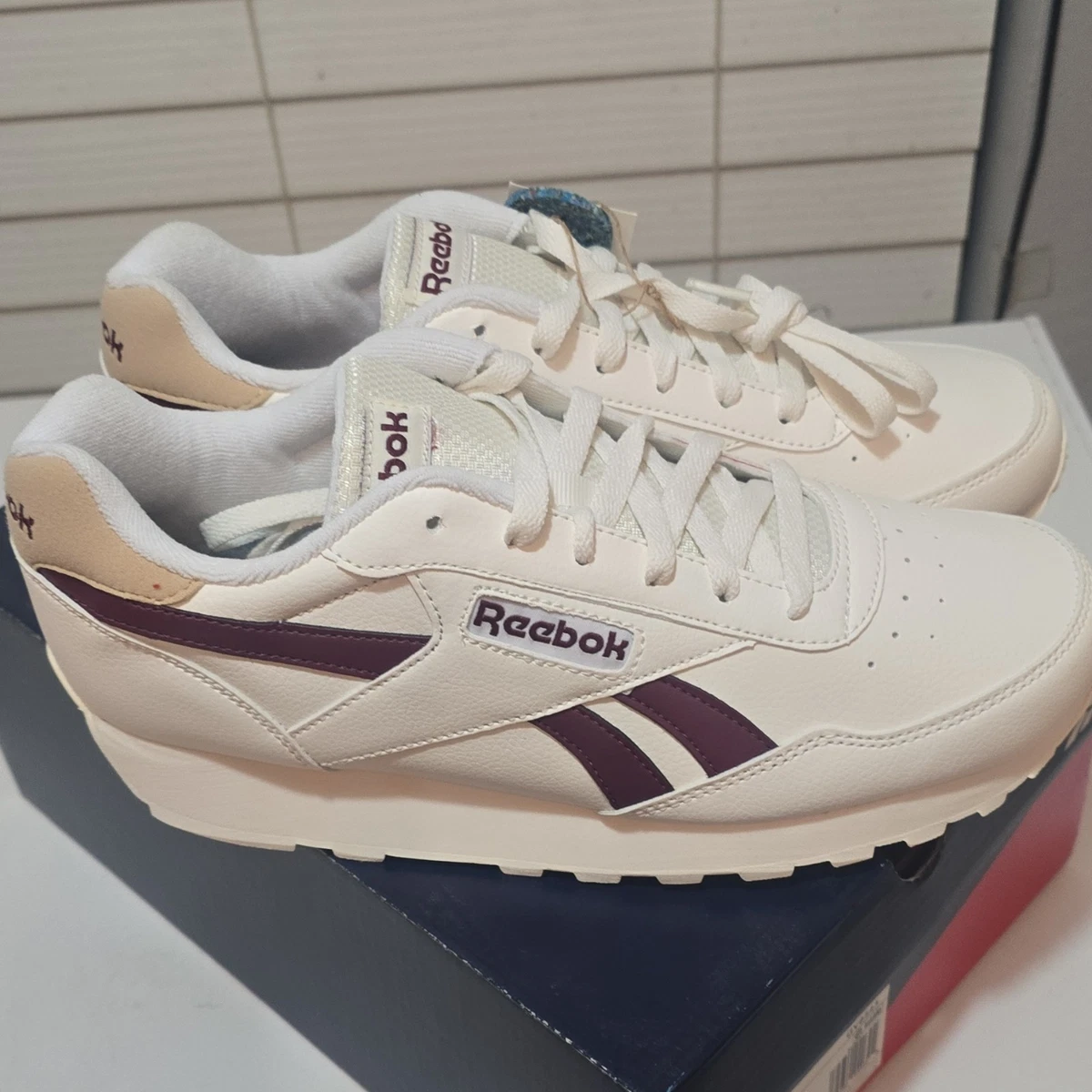 Reebok Rewind Run Chalk Classic Burgundy for Sale 