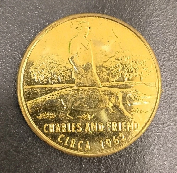 Harbor Town Circa 1969 Charles and Friends 1962 Gold Golf Coin - Image 2 of 4