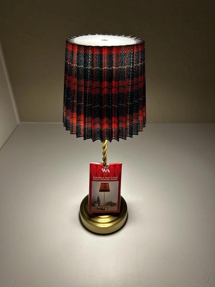 NUEVA Lámpara Para Navidad A Cuadros Decoración Del Hogar Para Vacaciones Batería USBC Recargable Foto 4 de 4