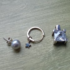 Collection Of Single Sterling Silver Pearl  Earrings And White Stone Pendant