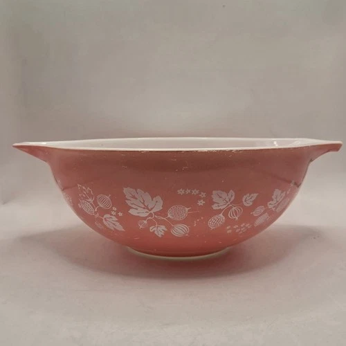 Pyrex Pink Gooseberry Cinderella Mixing Bowl 444 4QT Nesting Bowl VTG 10"