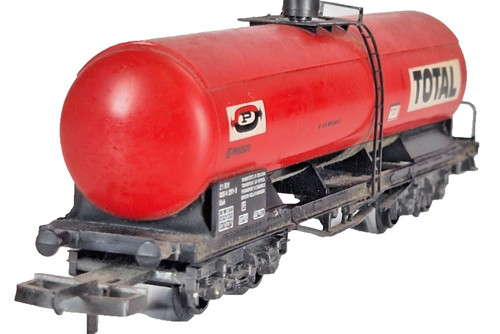 Lima 302909 Spur OO Total Petroleum Fuel Red Bogie Tanker Güterwagen ohne OVP | Condition: Used