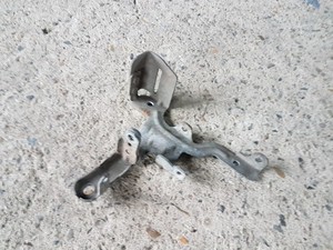 BMW X1 F48 X2 F39 Halter Steuergerät Hinterachsgetriebe 8600492