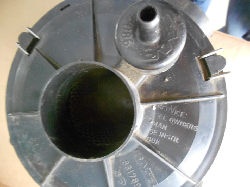 1986-1993 Saab 900 Conjunto de Carcaça de Filtro de Limpador de Ar 8317893 Novo em folha OEM Original - Imagem 4 de 4