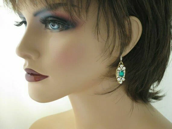 Серьги-капли из белого золота 14 карат с фианитами изумруд и грушевидная огранка 3,70 карата созданные в лаборатории - Изображение 3 из 4