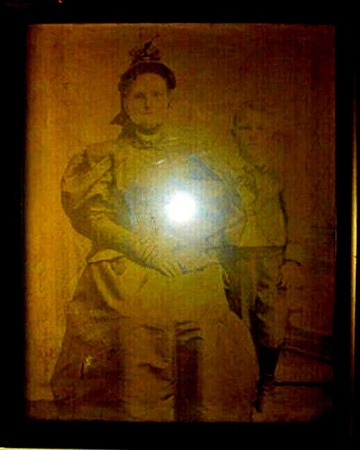 Foto victoriana abuela niño marco madera grande vidrio imagen 5 generación Foto 2 de 4