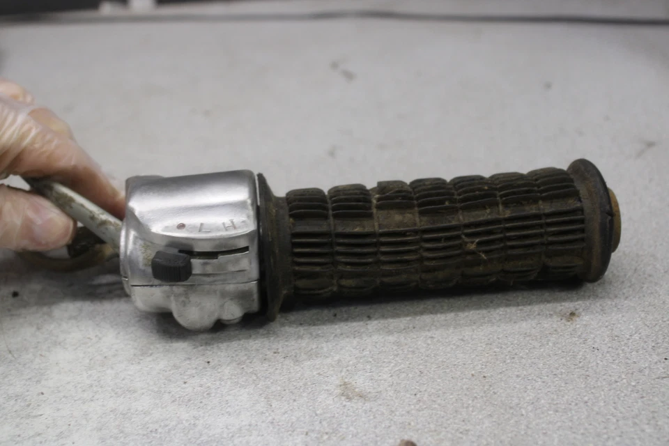 Honda CL100 1972 Scrambler manillar derecho control U13-5001.qy Foto 3 de 4