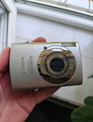 Canon PowerShot Digital IXUS 860 IS 8.0MP Camera Silver - Full Box Bundle Tested