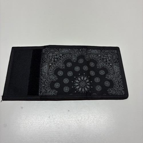 Independent Trucks Wallet Black 2 Fold Paisley