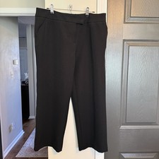 Liz Claiborne Emma Classic Black Ankle Pants Size 12 Staple Office Essential