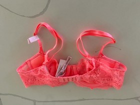 Victoria&rsquo;s Secret DREAM ANGELS Unlined Balconette Bra Coral Pink Lace 34B NWT