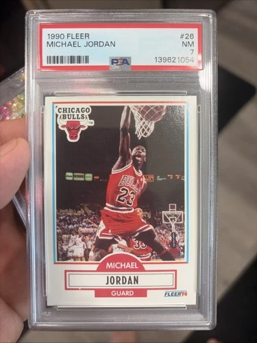 1990-91 Fleer - Michael Jordan #26 Black Line Above Biographical Information