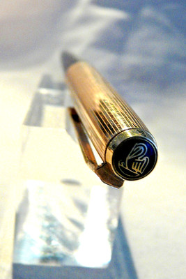 Pelikan Füller P30 Rolled Gold # Goldfeder 585 / B # Zeitraum 65-79 # (1679)