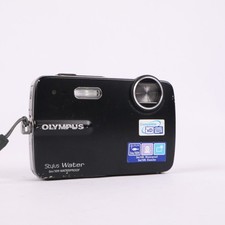 Olympus Stylus 550WP 7.1MP Waterproof Digital...