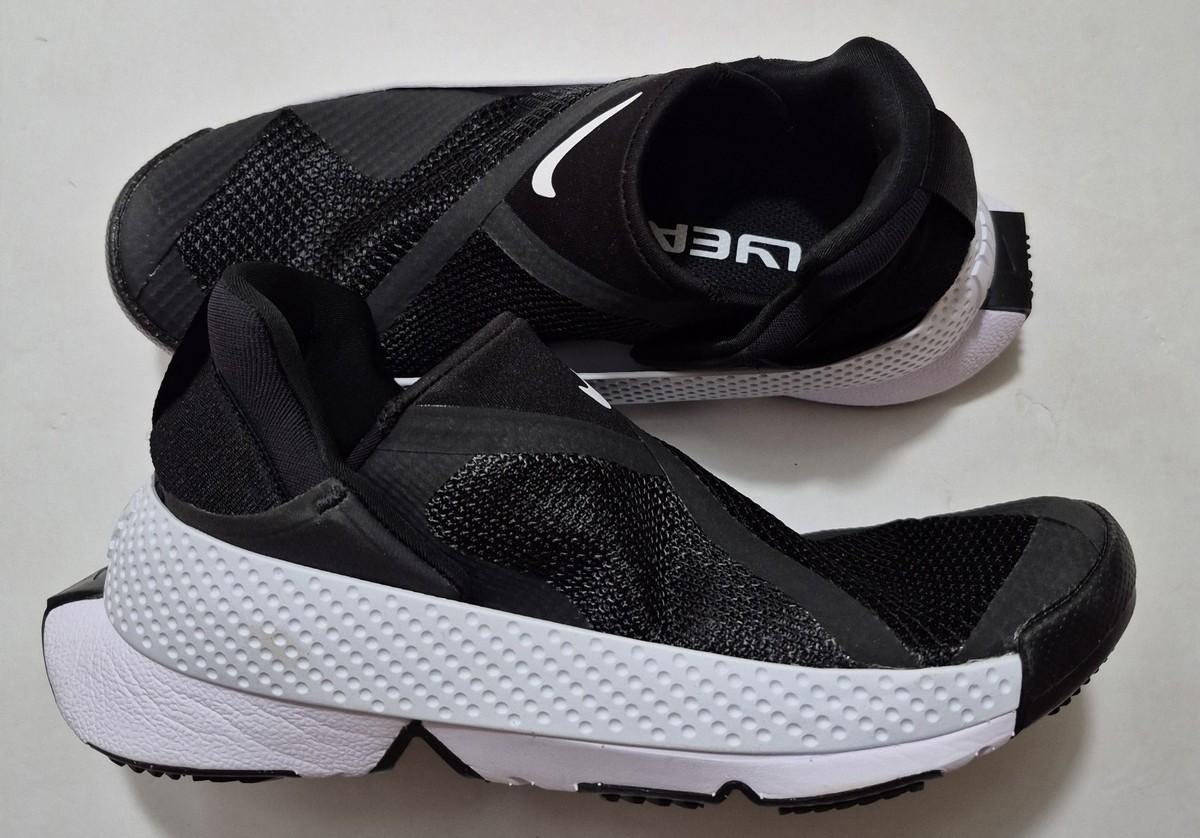 NIKE Go Flyease Slip-on Sneakers Shoes Women display picture 1
