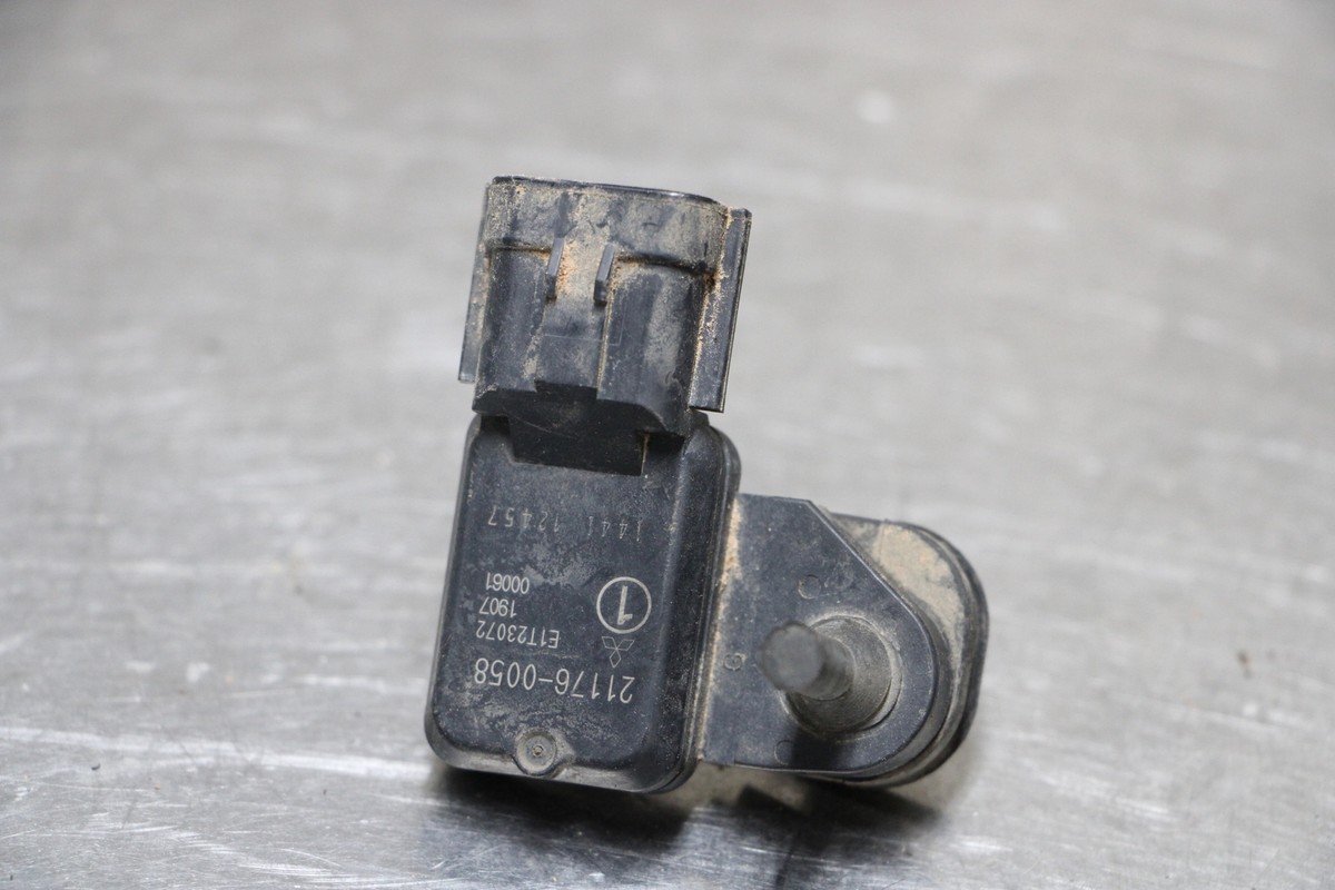 【希少】 current inc CSP250 Quencharc 22 Ohms .25uf 600v Resistor-Capacitor RC Arc