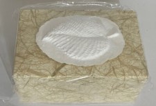 Natural Grass Biodegradable Burial Urn Large Leaf Box For Ashes EARTH MEMORIALS