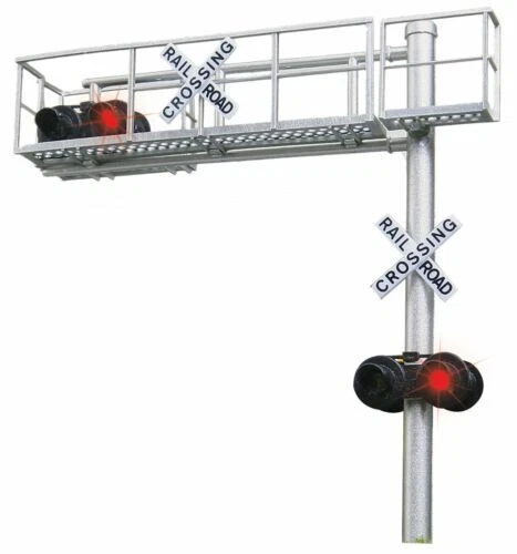 Walthers SceneMaster 949-4331 HO Modern Cantilever Grade Crossing Signal - Image 3 of 3