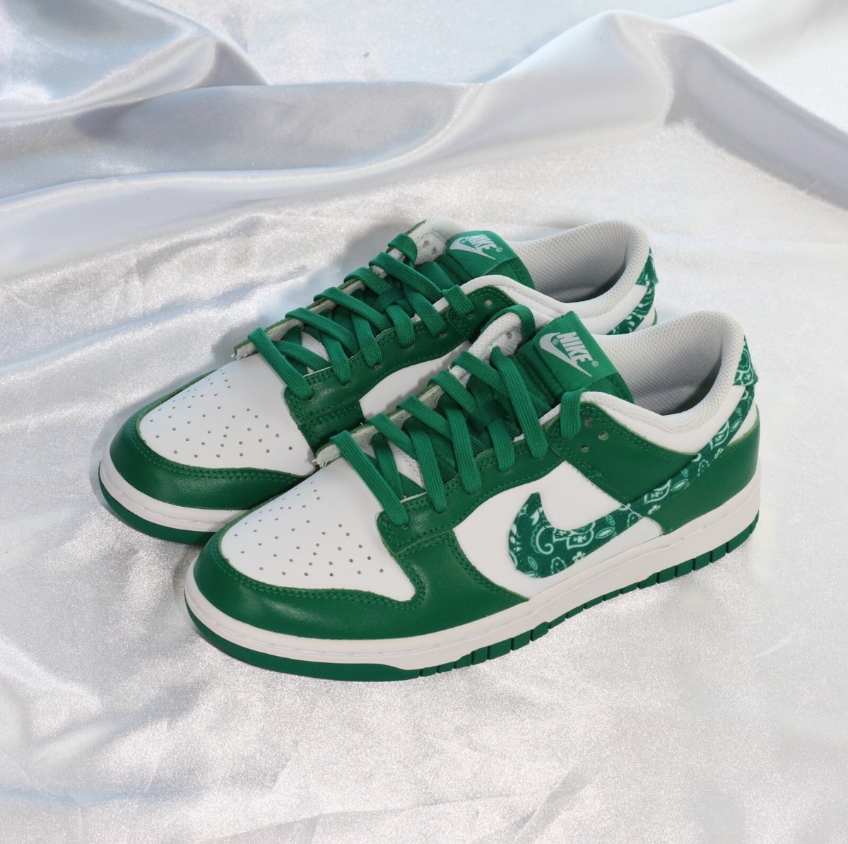Size 9W - Nike Dunk Low Essential Paisley Pack Green White Low Top