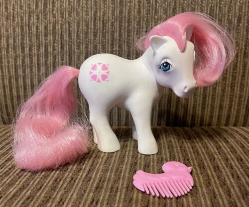 Vintage 1983 White My Little Pony Pink Hair Sundance w/ Comb Hasbro Hearts