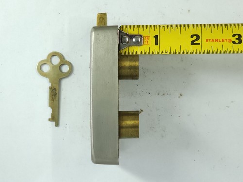 Mosler Safe Deposit Box Lock, Steel case 3 3/8 x 1 7/8 x 3/4 in w/operator key - Picture 7 of 9