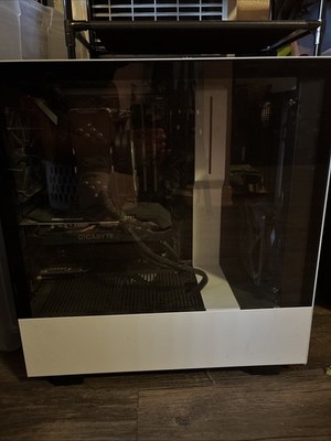 Gaming PC - GTX 1660 - 16GB RAM - NZXT Case -  ASRock B450 Gaming K4 motherboard