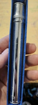Vintage Ray-o-Vac Metal Flashlight Penlight Pen Light Pocket Clip Chrome WORKS