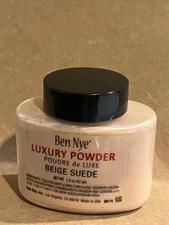 New Ben Nye Luxury Beige Suede Powder 1.5oz