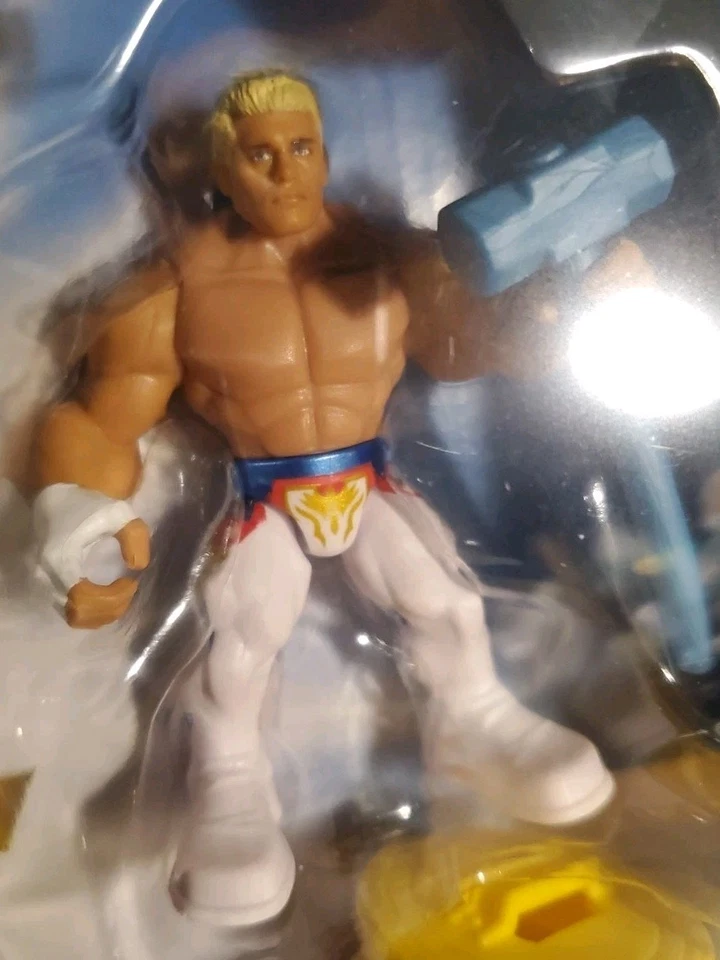 Figuras de acción WWE Knuckle Crunchers paquete de 3 con 8 accesorios,... Foto 4 de 4