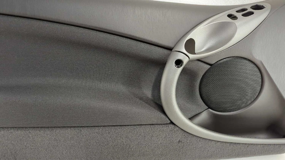 Novo Painel de Guarnição de Porta Ford Genuíno Fabricante de Equipamento Original 1999-2002 Mercury Cougar Carvão LH Power - Imagem 4 de 4