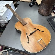 1950’s Zenith Arch Top De Luxe Guitar