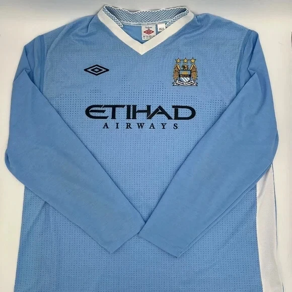 Aguero #16 Manchester City FC 2011/2012 ORIGINAL Umbro Long Sleeve Soccer Jersey - Image 3 of 4
