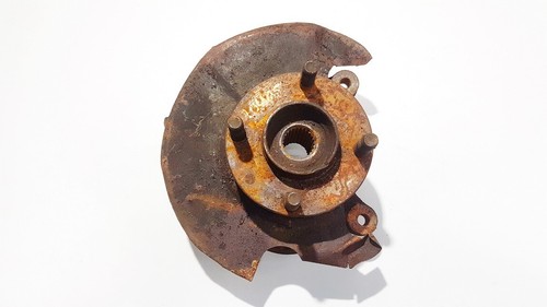 Nissan Sunny 1995 Steering knuckle - front right side 74ar, Genuin #1319400-35