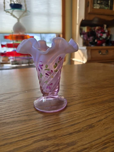 Shelley Fenton Pink Ruffled 100th Anniversary HP Vase Artist Signed