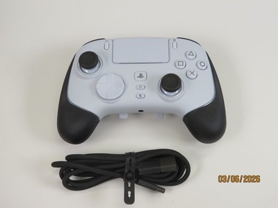 Razer Wolverine V2 Pro Wireless Controller for Sony PlayStation 5 White [FA2529]