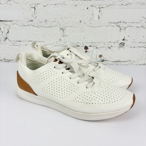 Steve Madden Brixx White Perforated Laced Sneakers 9