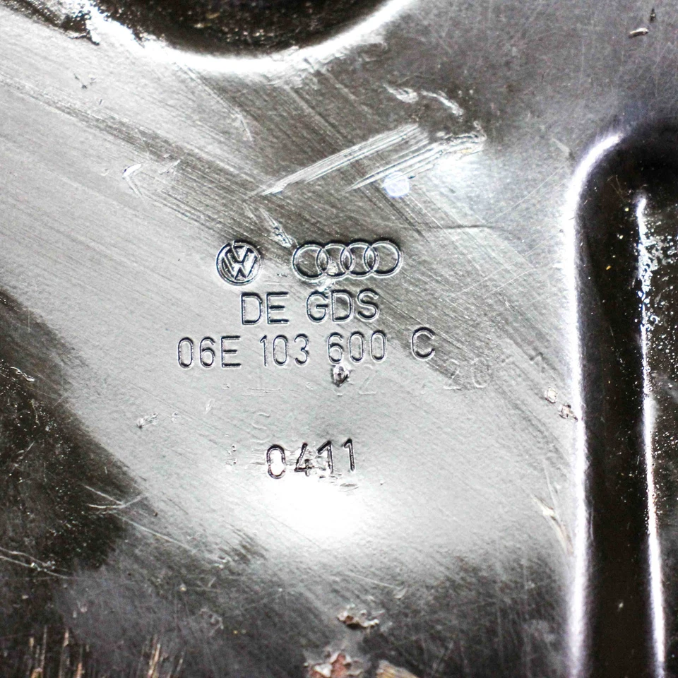 Cárter AUDI A6 Avant 4F5, C6 06E103600C 2008 29982561 Foto 4 de 4