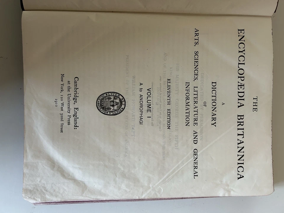 Encyclopaedia Britannica 1911 Edition with Guidebook Hardback . - Image 3 of 4