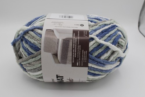 Bernat Blanket Yarn 10.5 oz/220 Yds, Super Bulky 6 COUNTRYSIDE C2531 - Picture 7 of 9