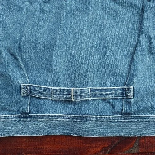 Levi's Red Collection Midday Break Women's Trucker Denim Jacket Size Large NWT - Picture 15 of 15