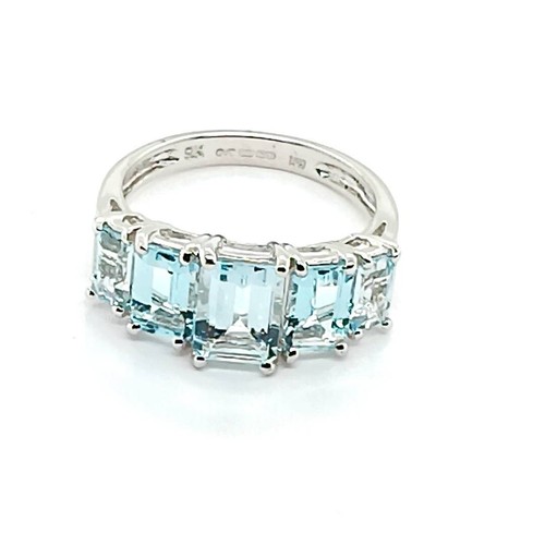 9ct White Gold Aquamarine Ring, Size J 1/2, 2.5 Grams *FREE RESIZING*