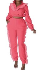 tracksuit size medium Women  s pink Crop longsleeved Highwaisted Ruffled