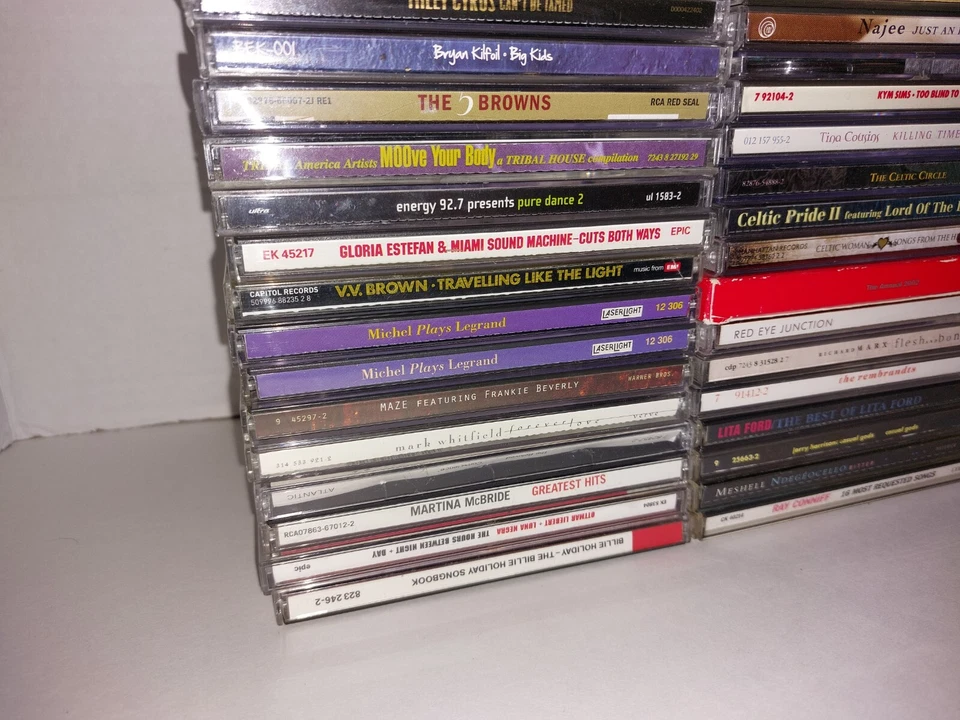 50+ CD Lot Pop/Rock/Jazz/All Genres -w/ Rare Hard to Find Wholesale Resale #3 Foto 3 de 4