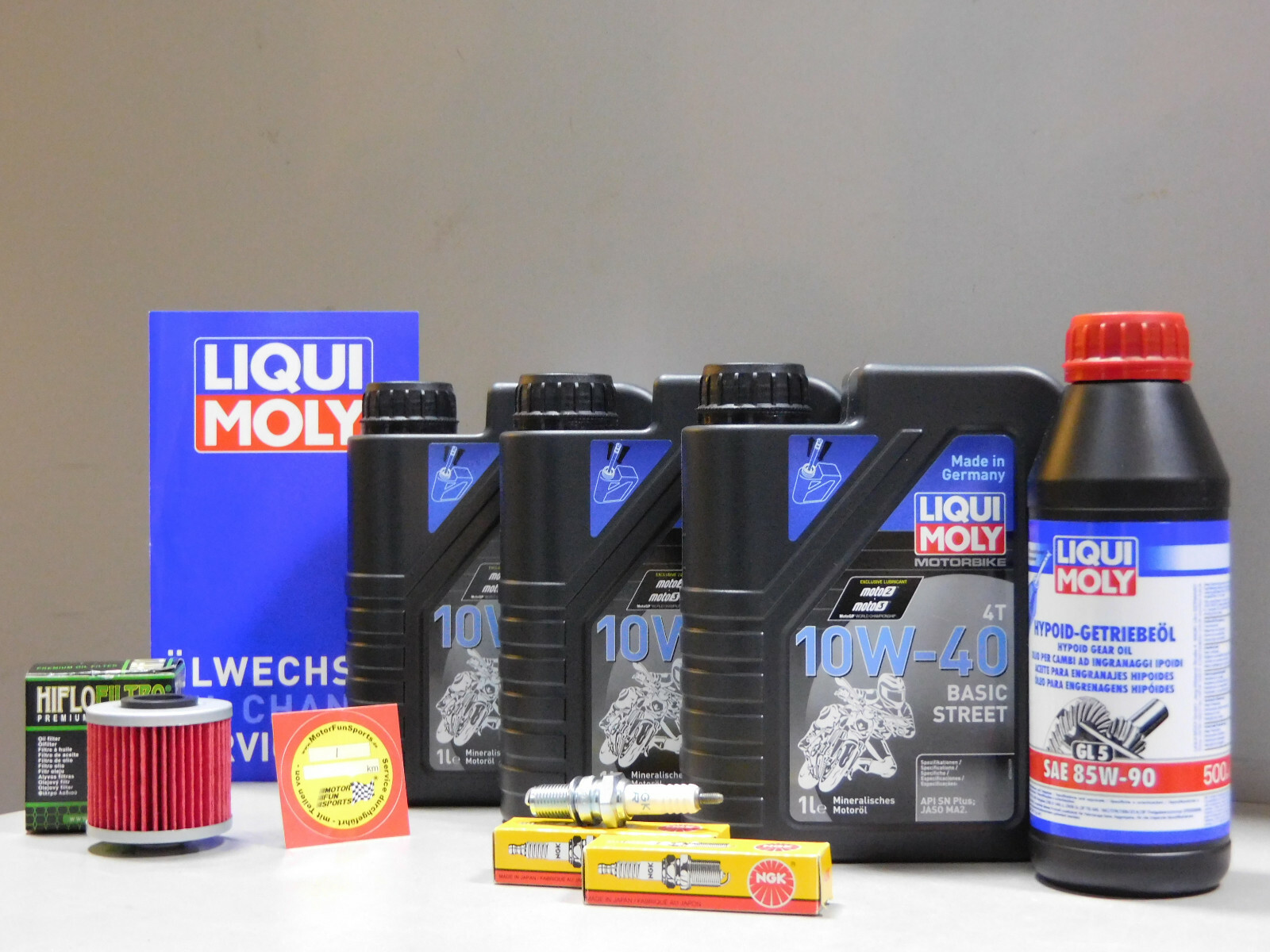 Maintenance Set Yamaha XZ 550 Oil Filter Spark Plug Service Inspection