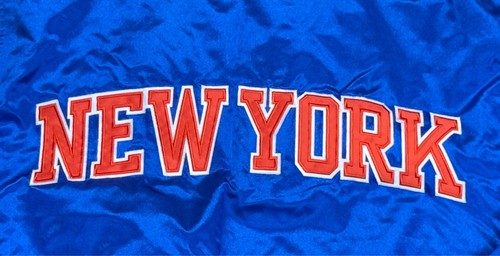 Starter NBA New York Knicks Vtg Rare Satin Bomber Jacket Size Small - Picture 12 of 12